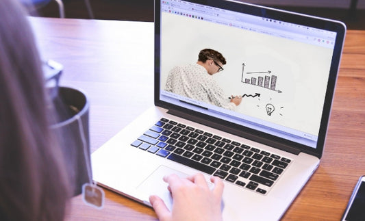 Promozione Creativa dei Tuoi Contenuti sui Social Media
